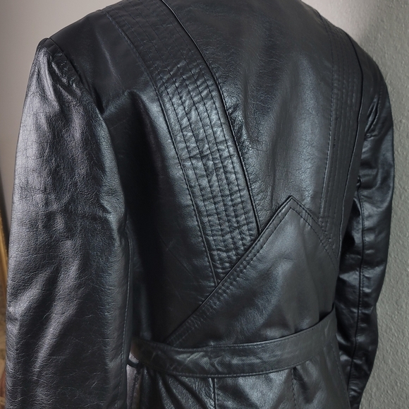 70s Bermans Black Leather Trench Coat with Pockets & Belt Size S - Picture 10 of 10